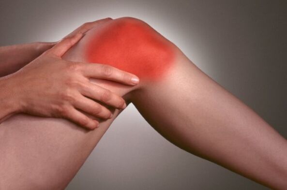 Self-massage knees for joint pain during pregnancy