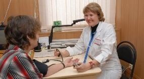 Measurement of blood pressure on doctor's appointment